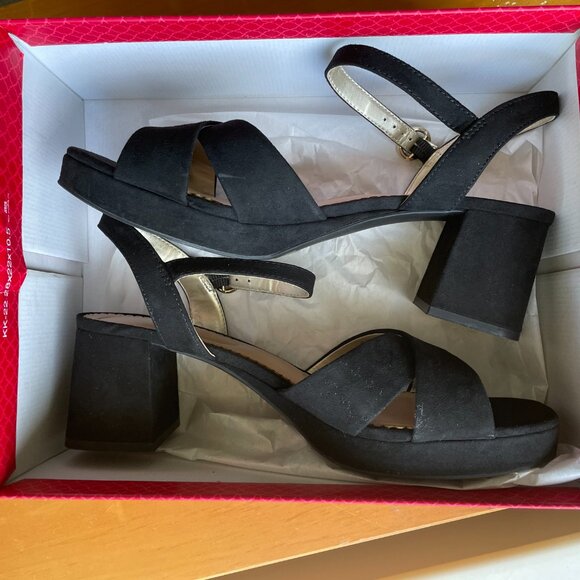 Kelly & Katie Liliena Sz 9 Black Microsuede Platform Sandal (Worn once) - Picture 16 of 16